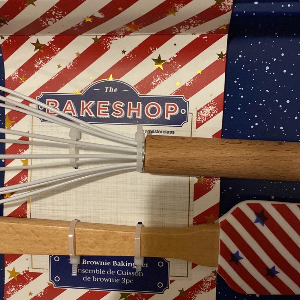 The Bakeshop by Masterclass Brownie Baking Set 3 piece NEW - Picture 3 of 5